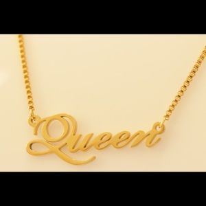 14K Gold Plated Necklace-Queen